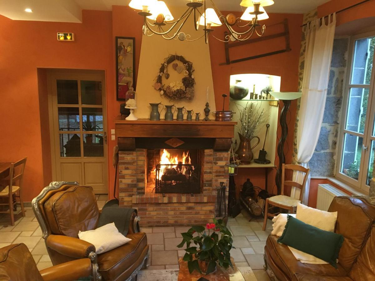 Domaine De Fondain Couette-café *